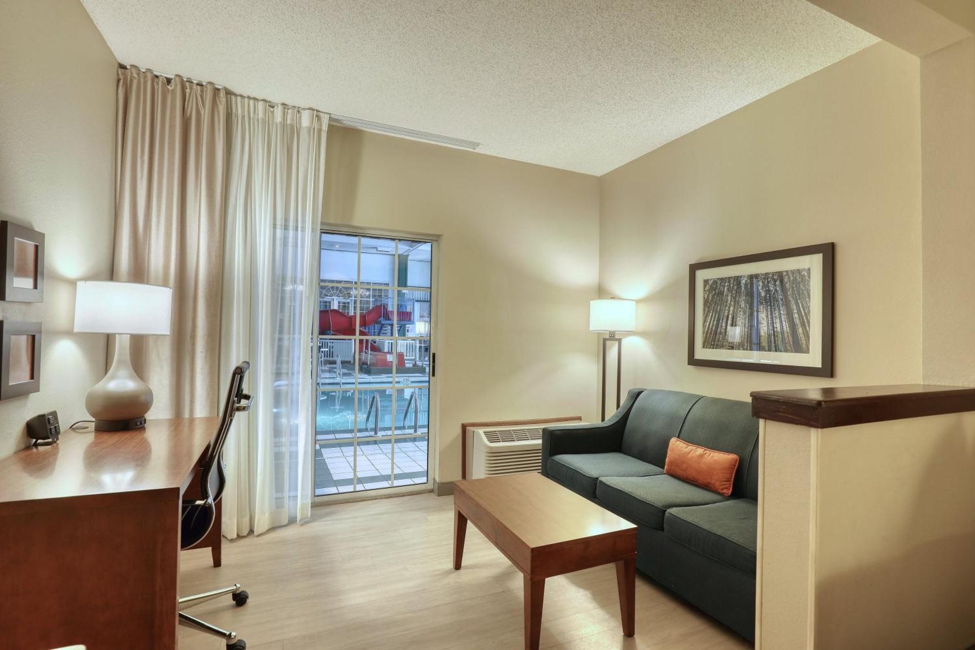 Comfort Suites Appleton Airport Dış mekan fotoğraf