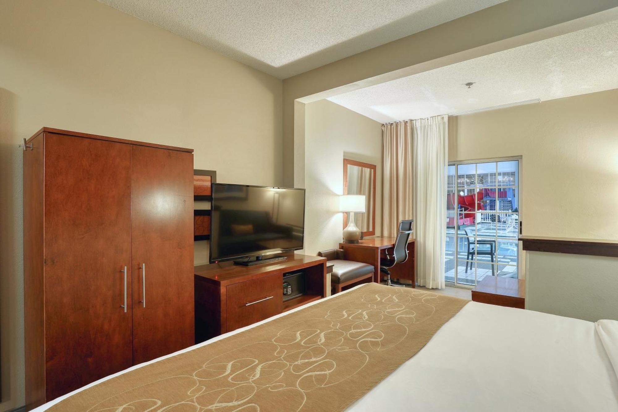 Comfort Suites Appleton Airport Dış mekan fotoğraf