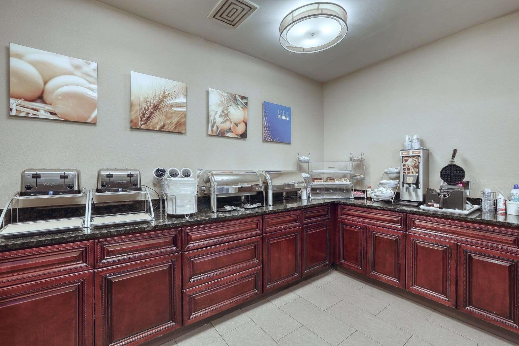 Comfort Suites Appleton Airport Dış mekan fotoğraf