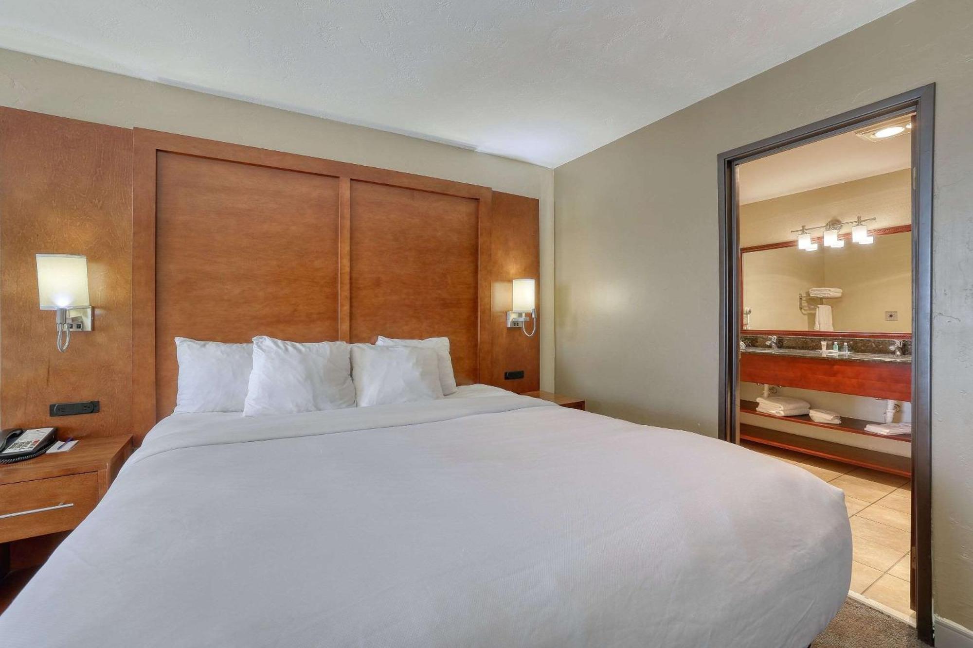 Comfort Suites Appleton Airport Dış mekan fotoğraf