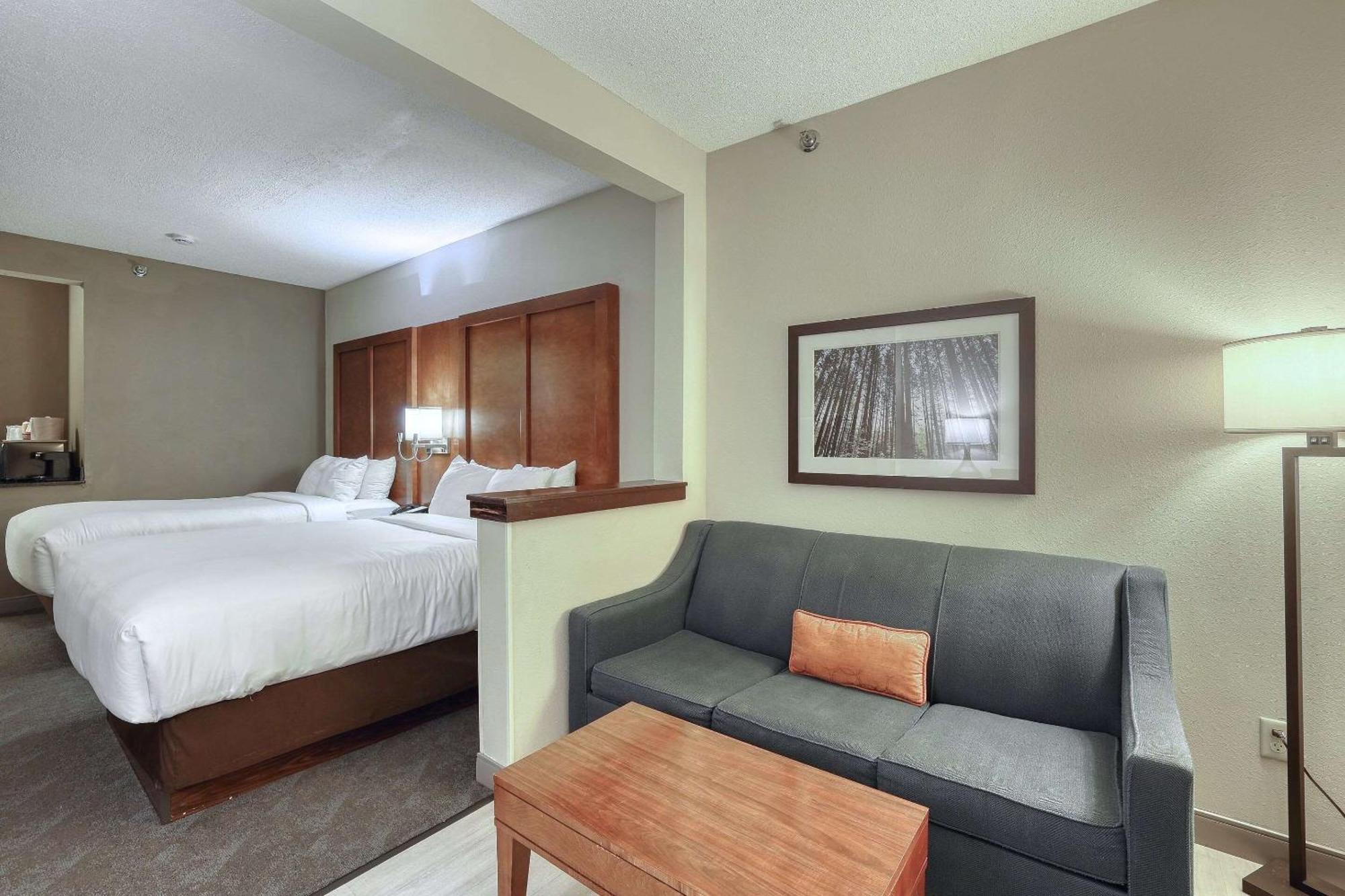 Comfort Suites Appleton Airport Dış mekan fotoğraf